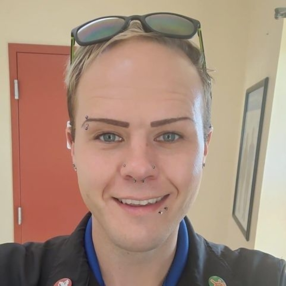Meet your Posher, Dalton